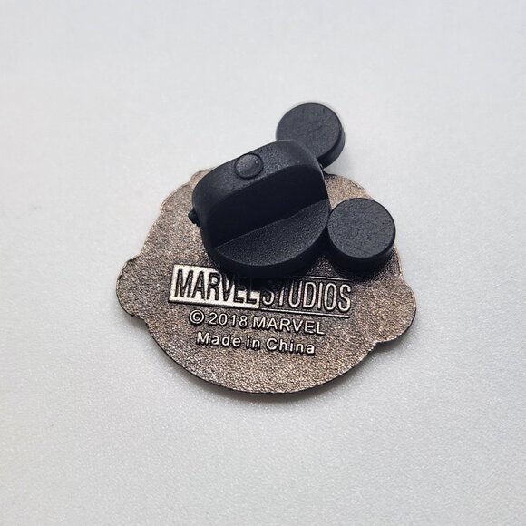Disney Pin Trading DMR Marvel Studios The First Ten Years Hulk Emoji Pin 133708 - Picture 2 of 2